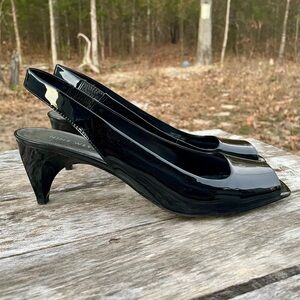 Nine West Maude patent leather peep toe sling back kitten heel
